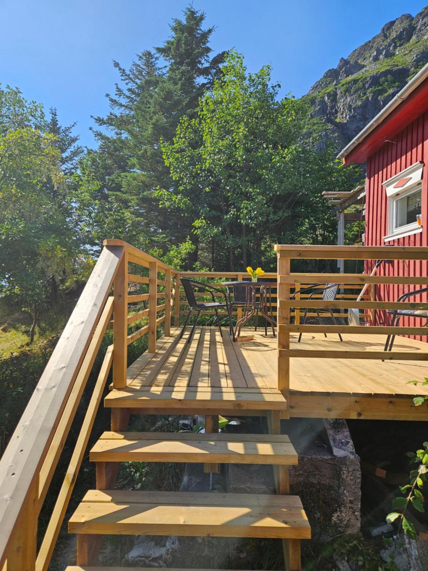 Moskenes Vacation Homes Buitenkant foto