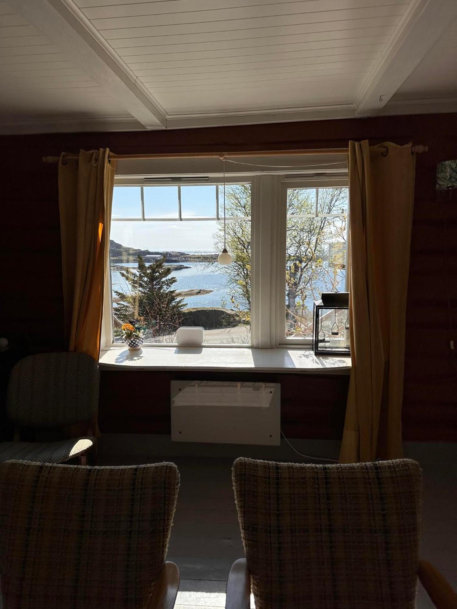 Moskenes Vacation Homes Buitenkant foto